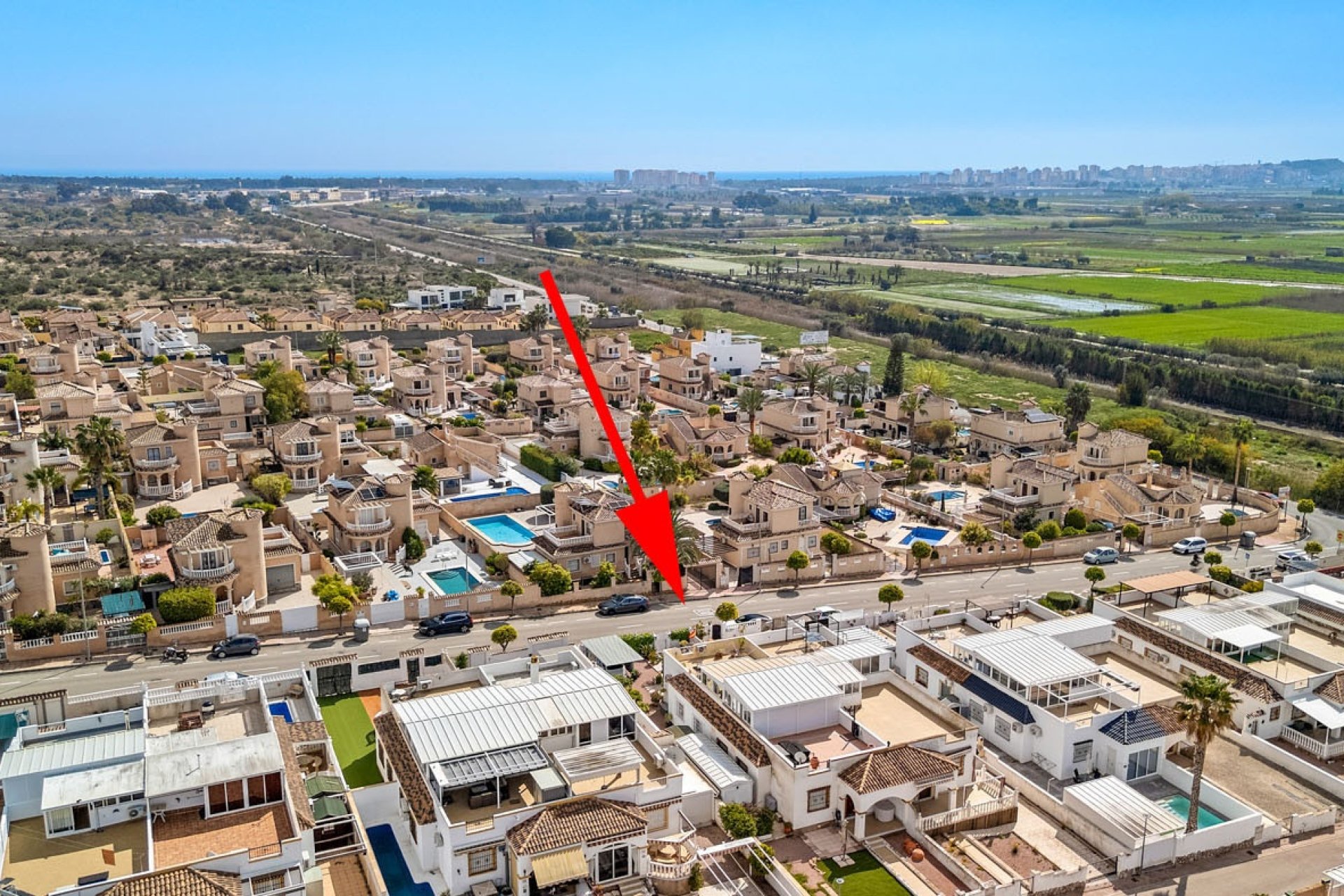 Herverkoop - Quad House -
La Marina - Costa Blanca