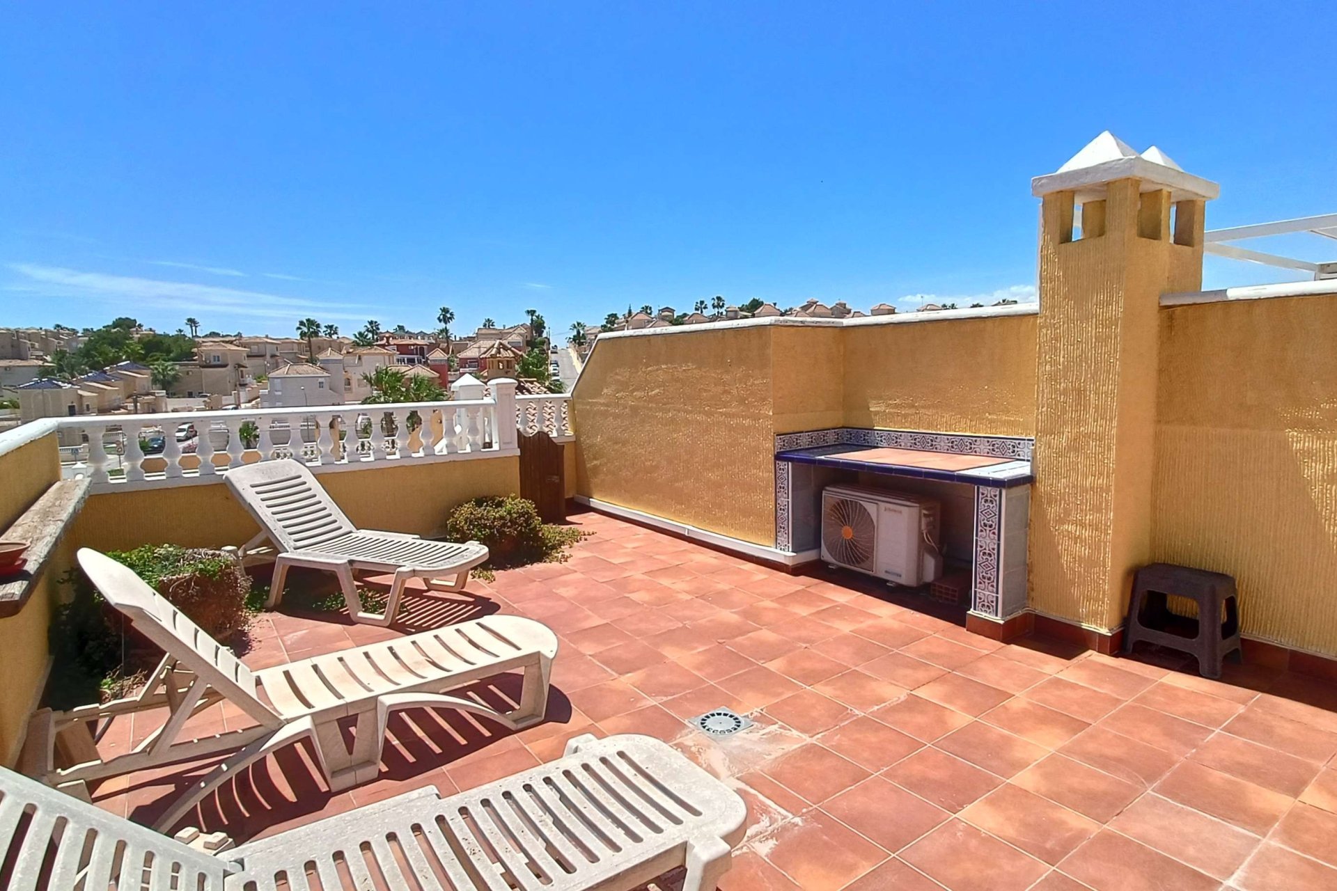 Herverkoop - Quad House -
Orihuela Costa - Costa Blanca