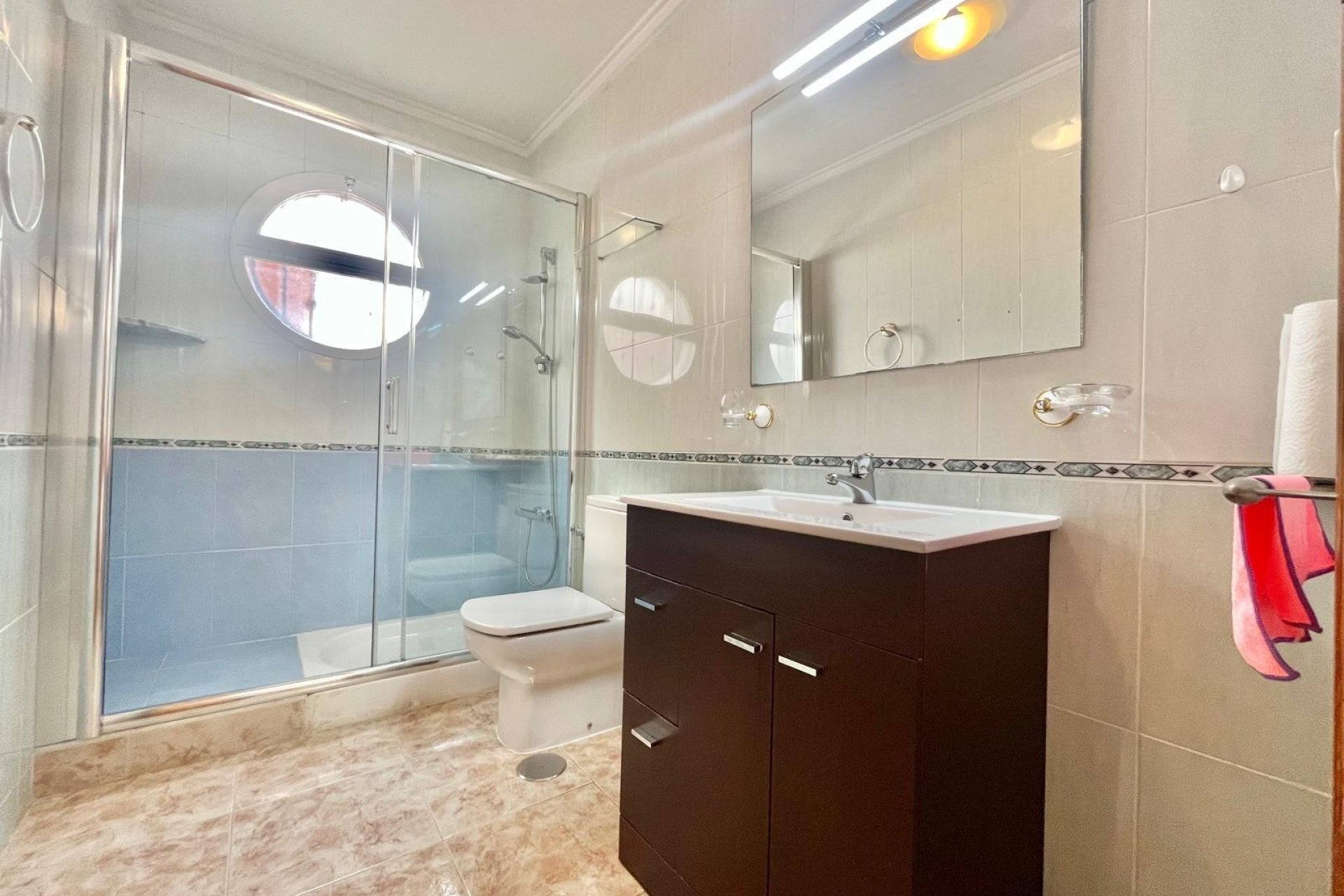 Herverkoop - Quad House -
Orihuela Costa - Playa Flamenca