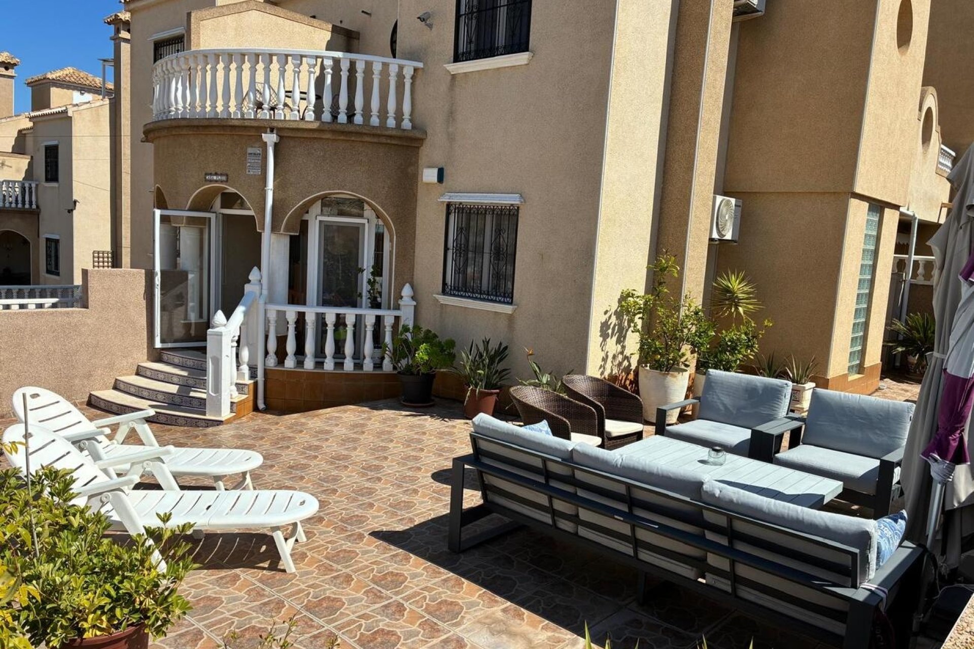 Herverkoop - Quad Villa -
Las Filipinas - Costa Blanca