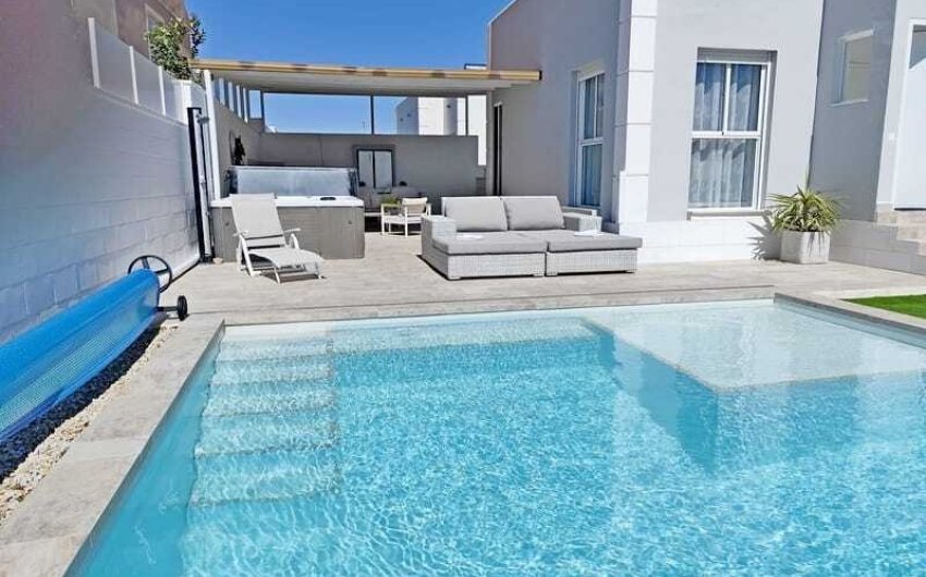 Herverkoop - Quad Villa -
Sierra Golf - Costa Calida