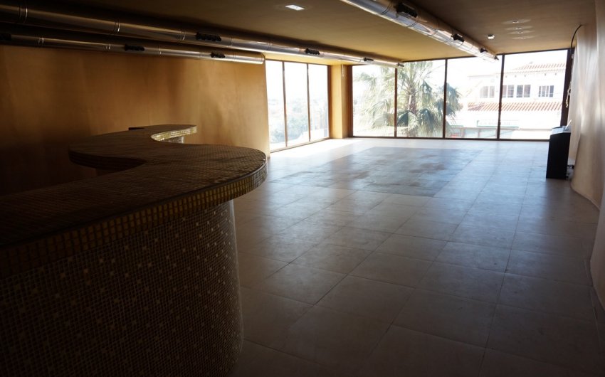 Herverkoop - Reclame -
Ciudad Quesada