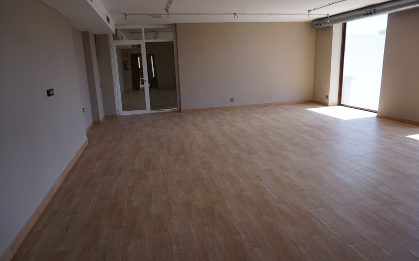 Herverkoop - Reclame -
Ciudad Quesada