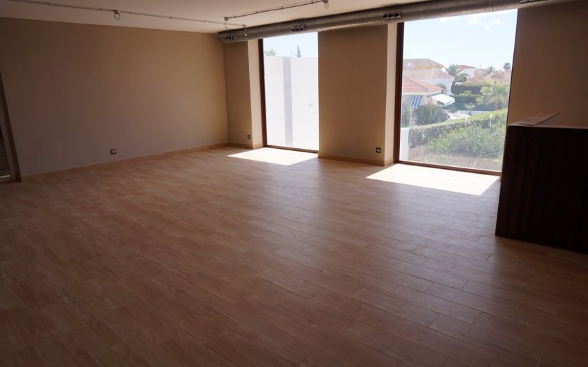 Herverkoop - Reclame -
Ciudad Quesada