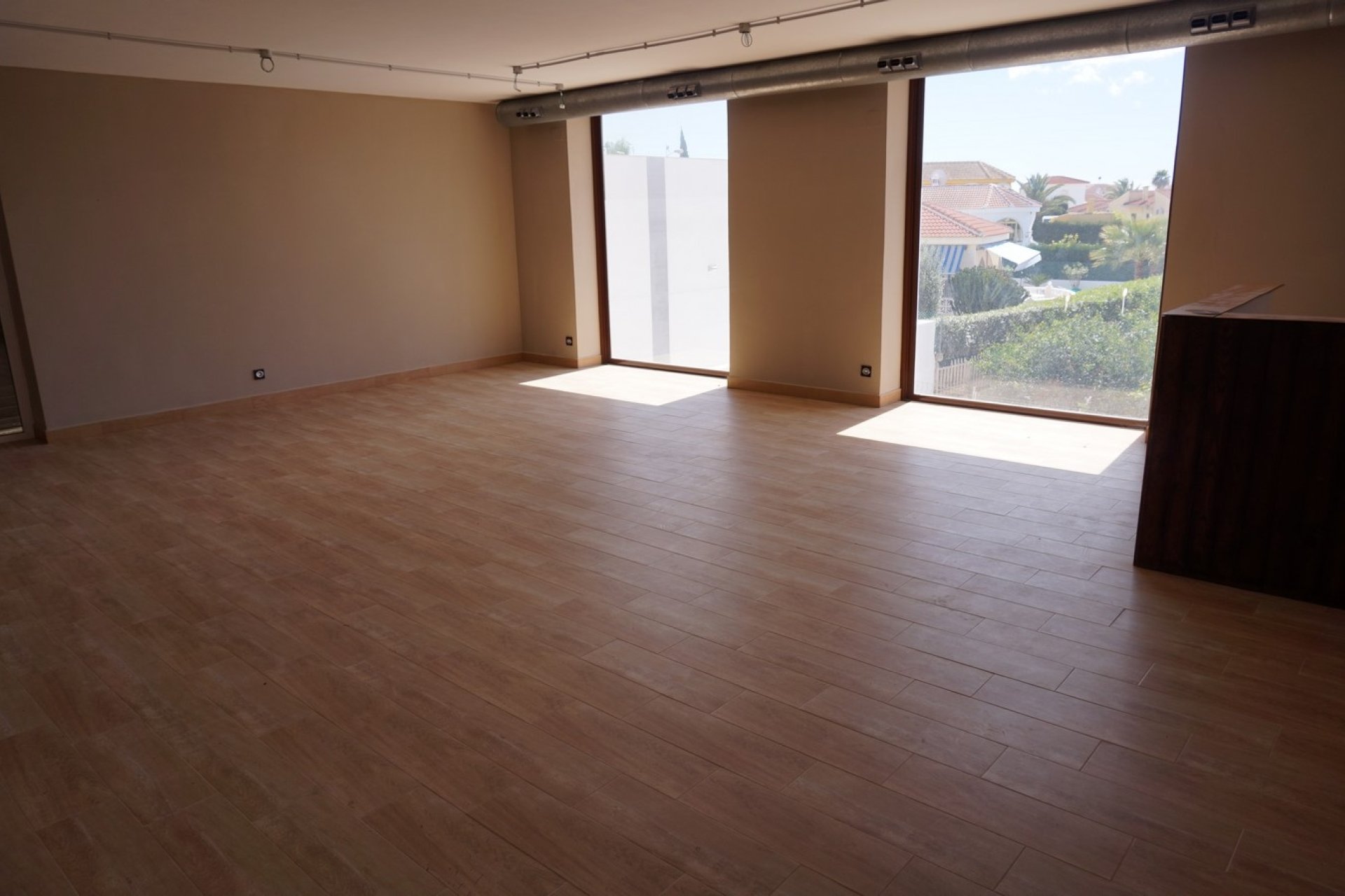 Herverkoop - Reclame -
Ciudad Quesada