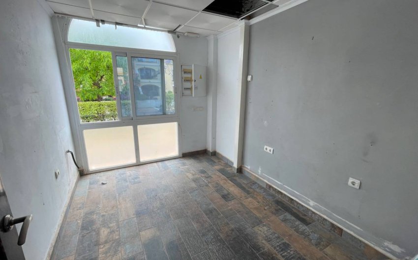 Herverkoop - Reclame -
La Finca Golf - La finca Golf