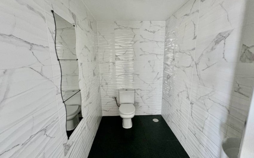 Herverkoop - Reclame -
La Finca Golf - La finca Golf