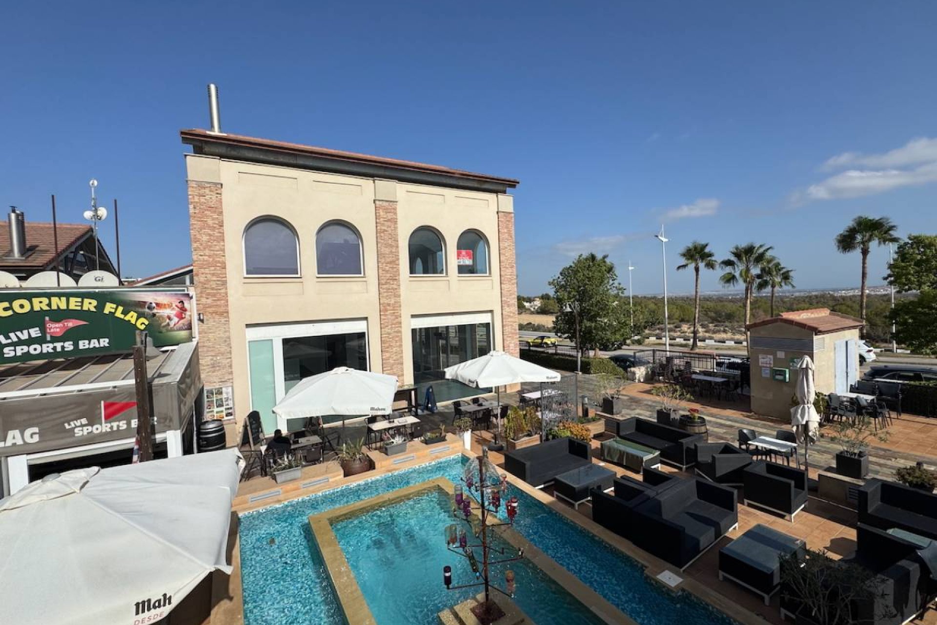 Herverkoop - Reclame -
La Finca Golf - La finca Golf