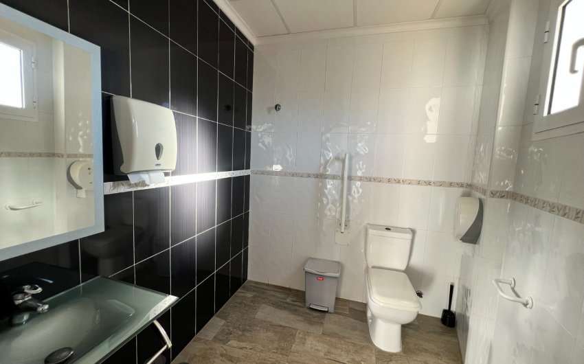 Herverkoop - Reclame -
Pilar de la Horadada - Pinar de Campoverde