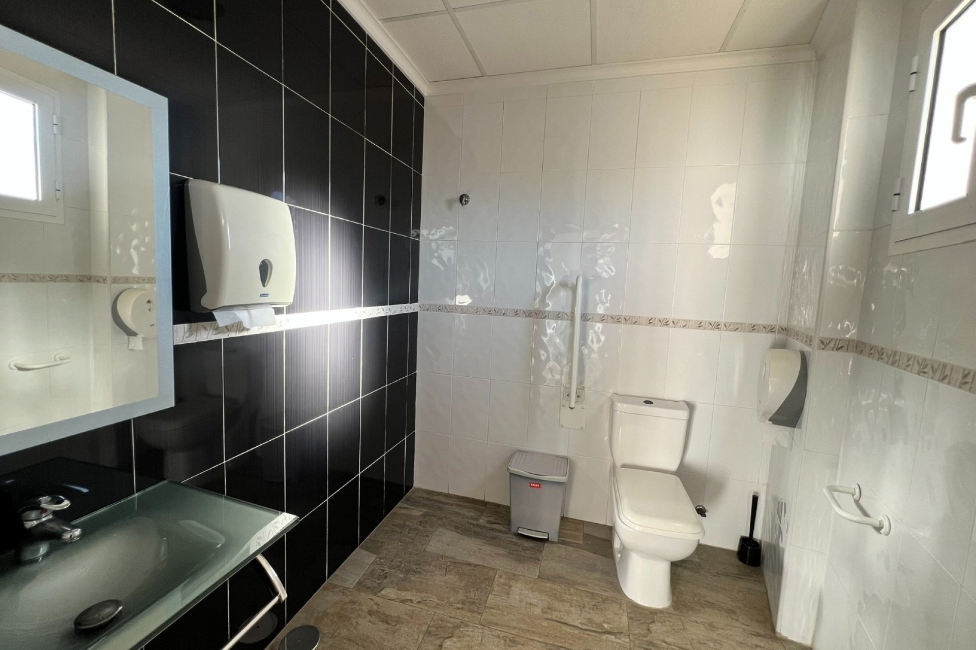 Herverkoop - Reclame -
Pilar de la Horadada - Pinar de Campoverde