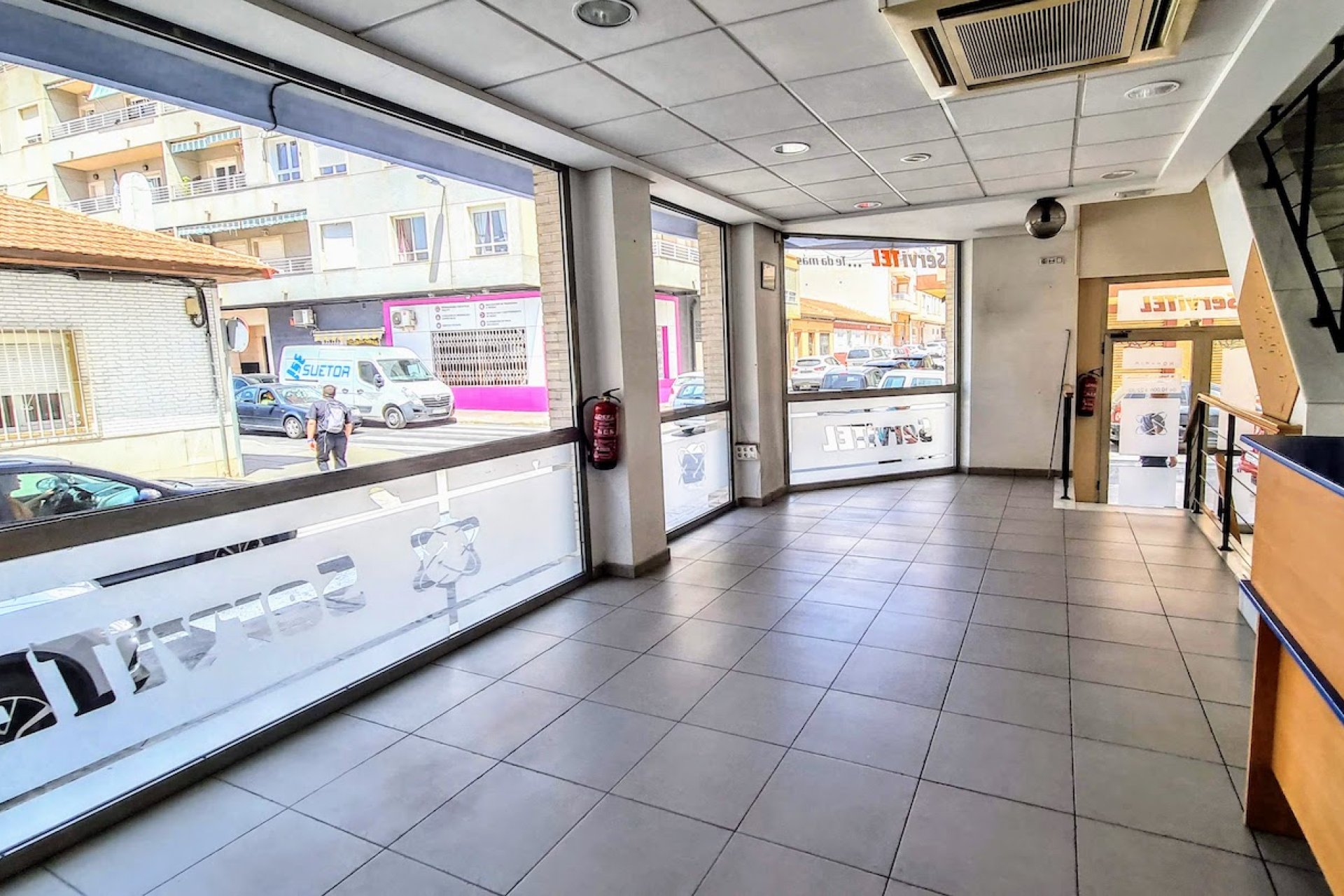 Herverkoop - Reclame -
Torrevieja - Center