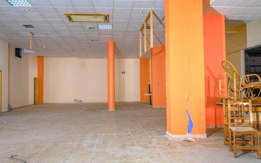 Herverkoop - Reclame -
Torrevieja