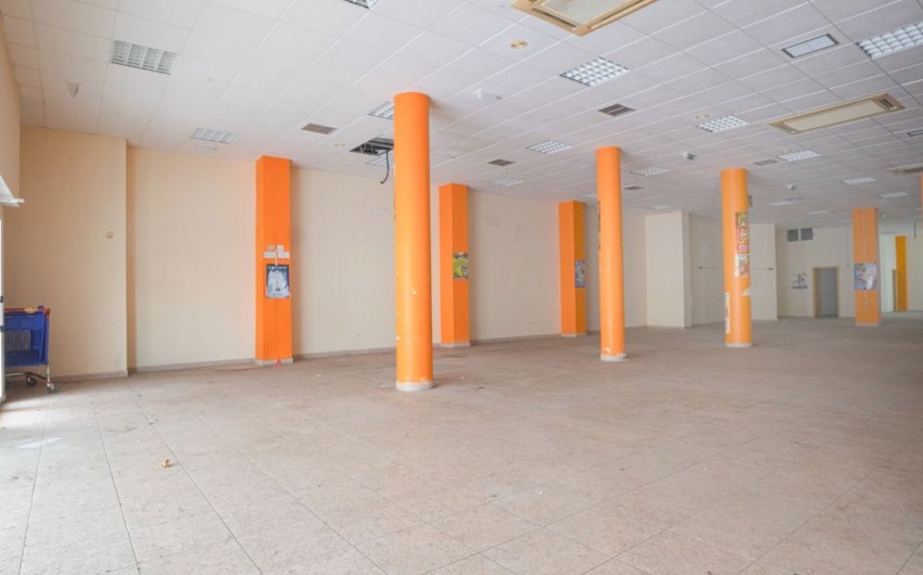 Herverkoop - Reclame -
Torrevieja