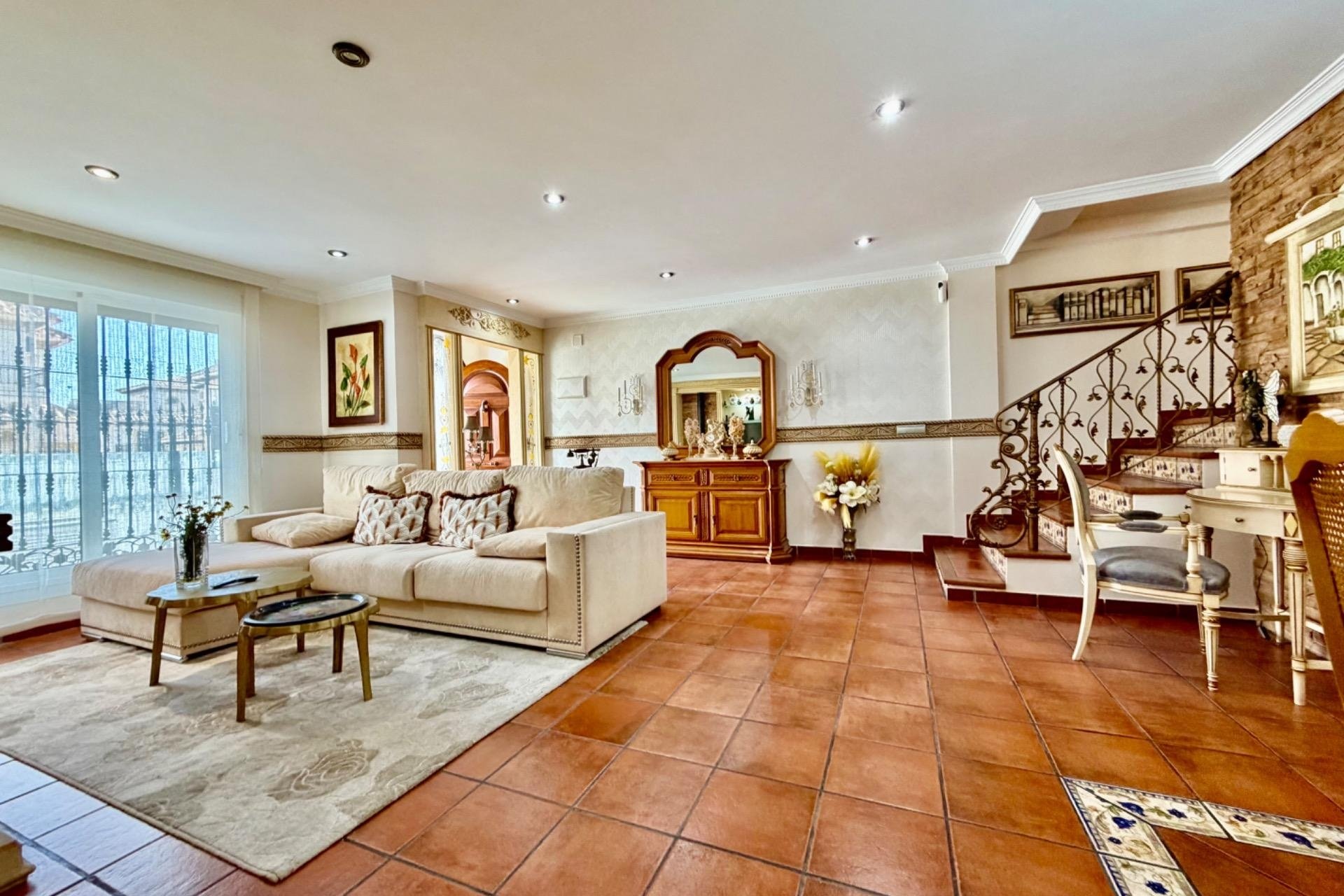 Herverkoop - Semi Detached -
Orihuela Costa - La Zenia