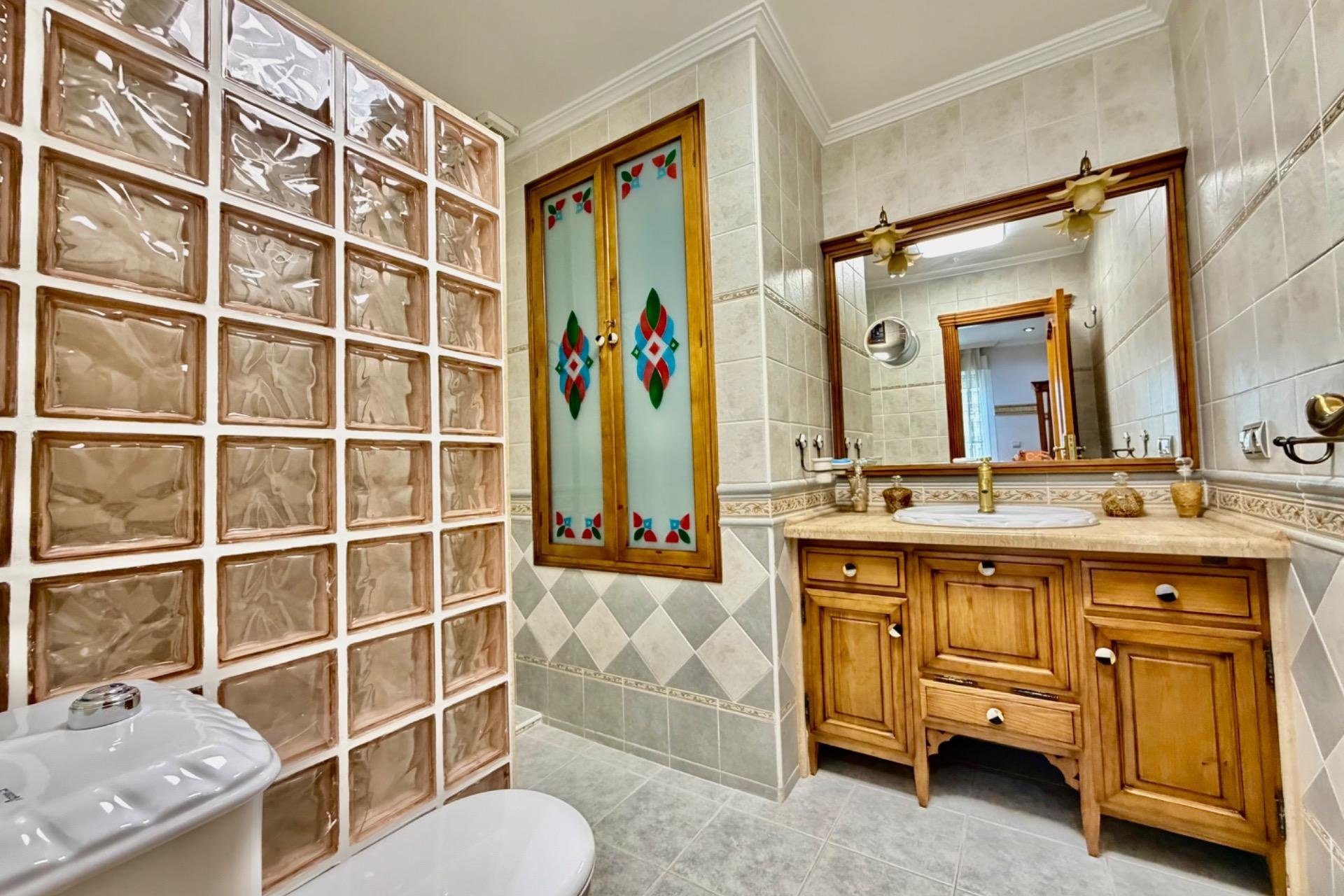 Herverkoop - Semi Detached -
Orihuela Costa - La Zenia