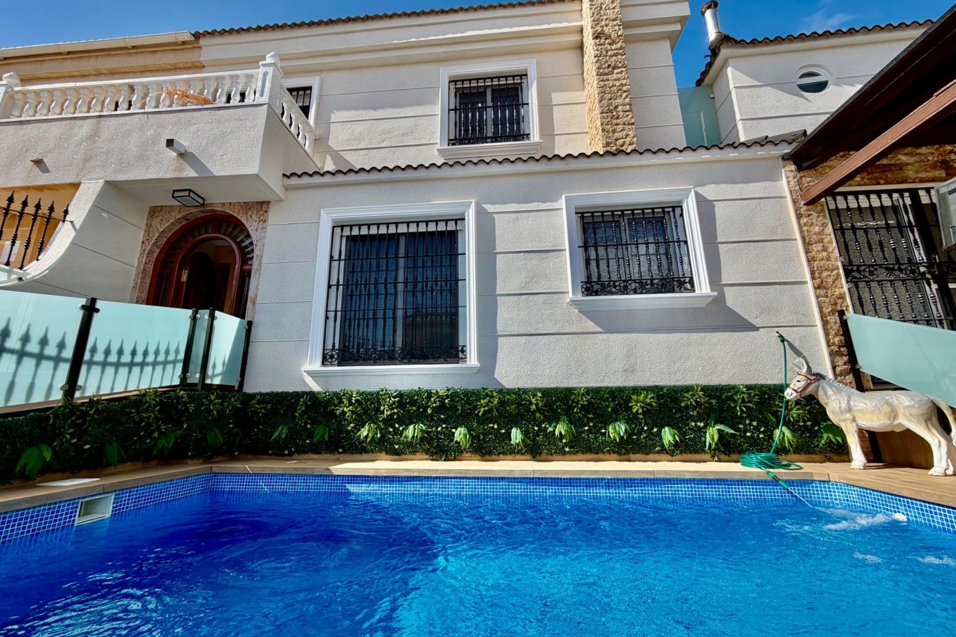 Herverkoop - Semi Detached -
Orihuela Costa - La Zenia