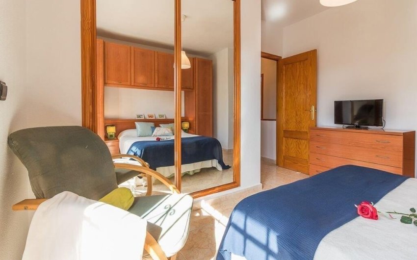 Herverkoop - Semi Detached -
Orihuela Costa - Playa Flamenca