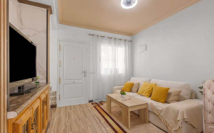 Herverkoop - Semi Detached -
Orihuela Costa - Villamartín