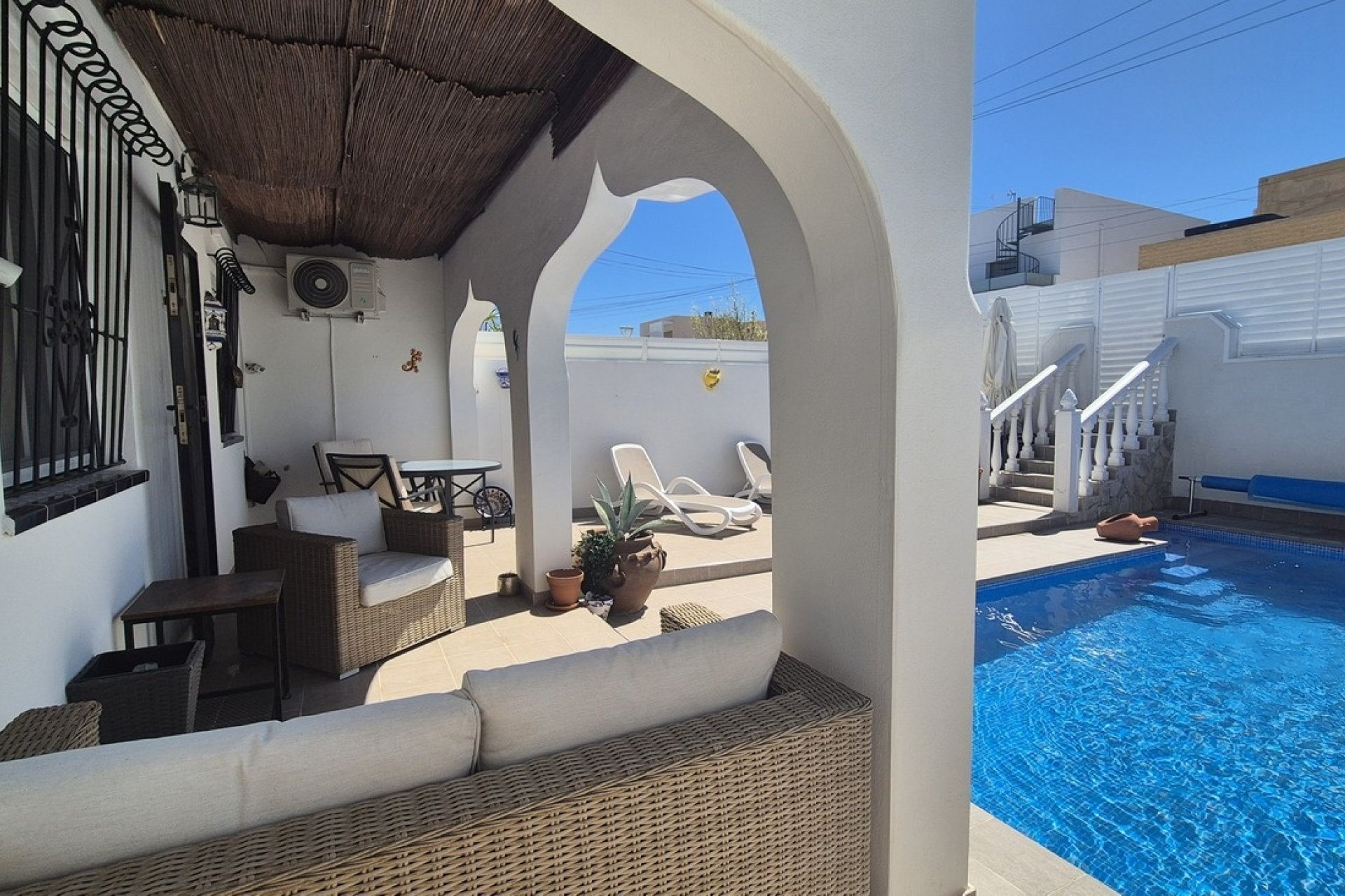 Herverkoop - Semi Detached -
San Miguel de Salinas - Inland