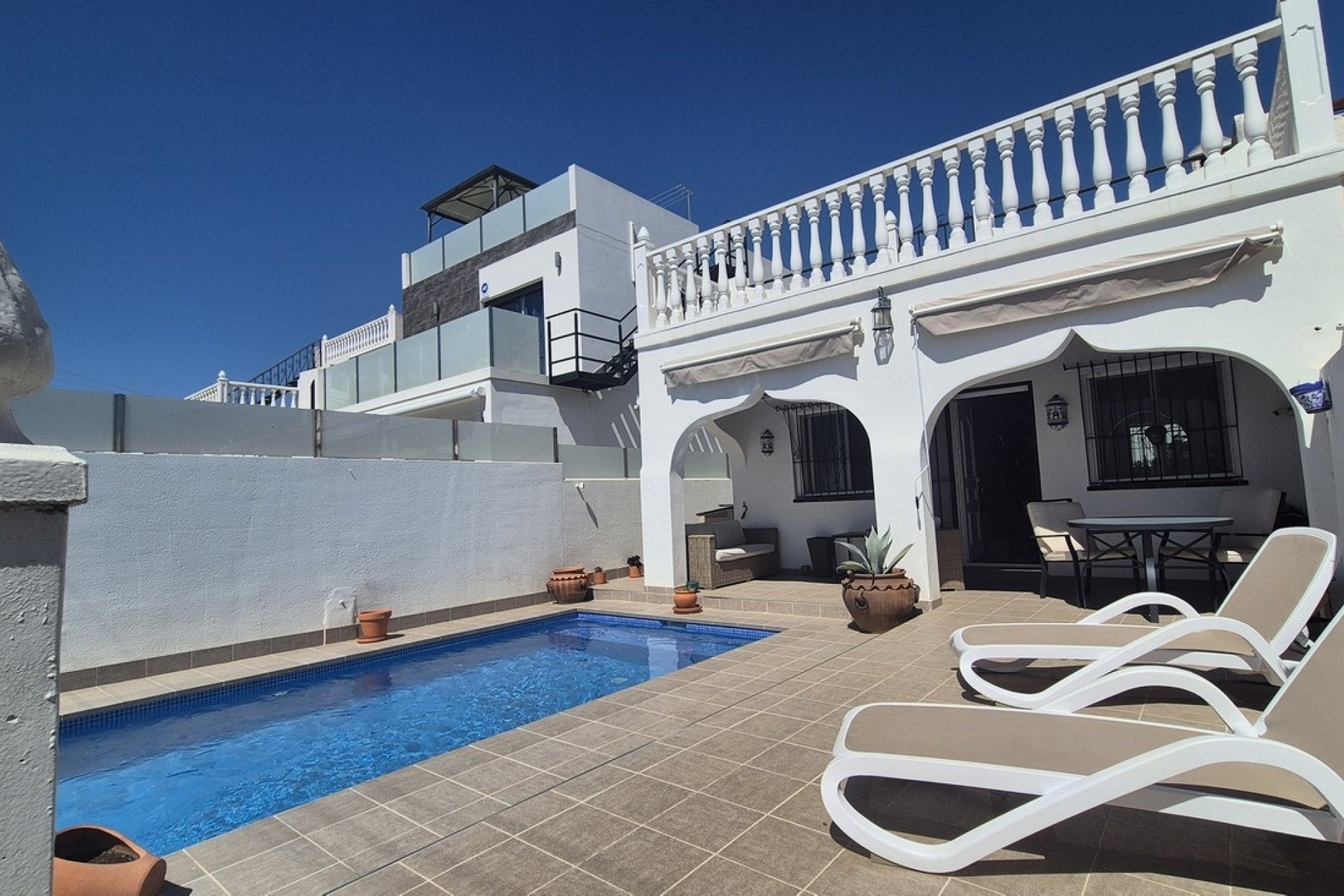 Herverkoop - Semi Detached -
San Miguel de Salinas - Inland