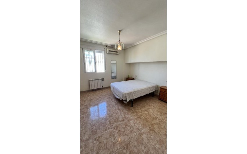 Herverkoop - Semi Detached -
Torrevieja - Aguas Nuevas