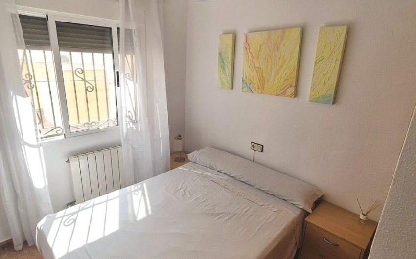 Herverkoop - Semi Detached -
Torrevieja - Costa Blanca