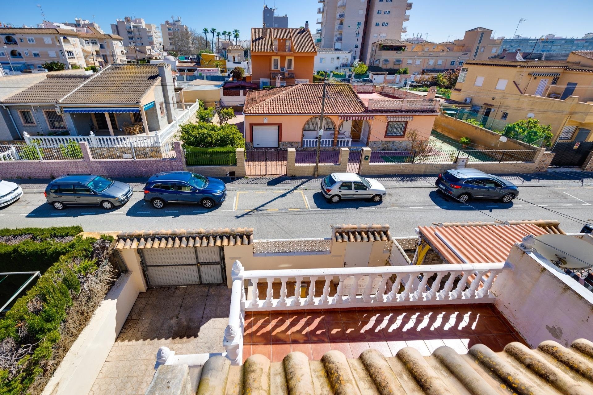 Herverkoop - Semi Detached -
Torrevieja - Nueva Torrevieja