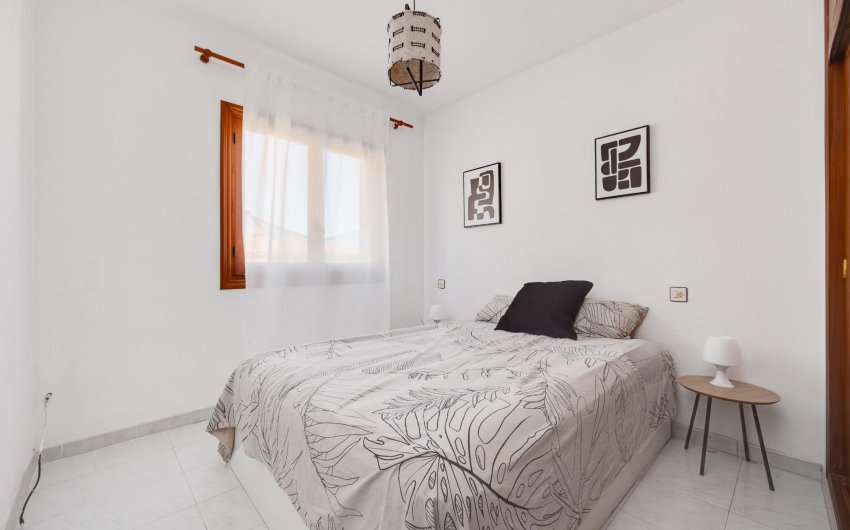 Herverkoop - Semi Detached -
Torrevieja - Nueva Torrevieja
