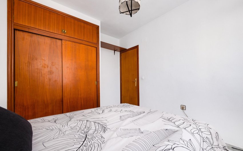 Herverkoop - Semi Detached -
Torrevieja - Nueva Torrevieja