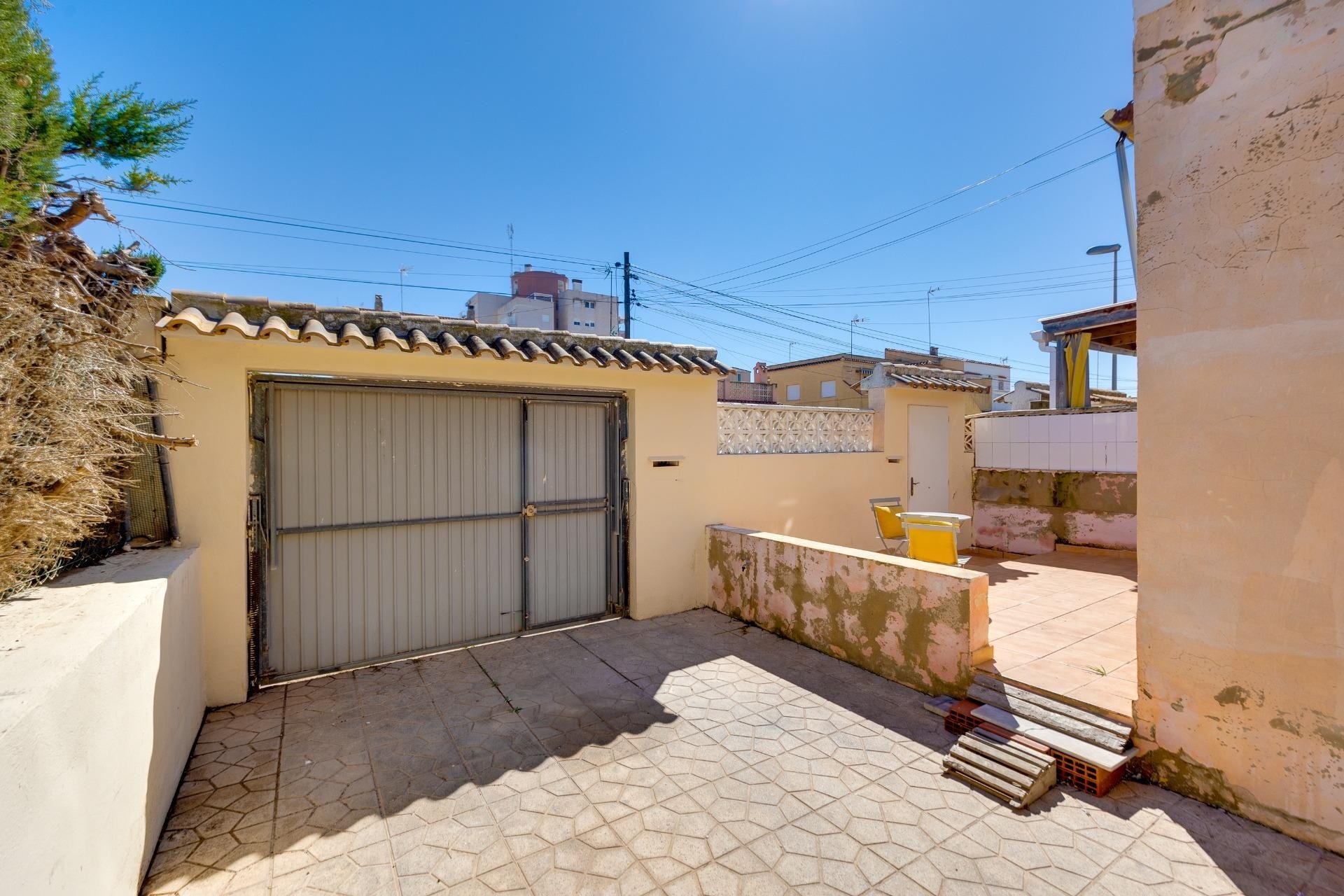 Herverkoop - Semi Detached -
Torrevieja - Nueva Torrevieja