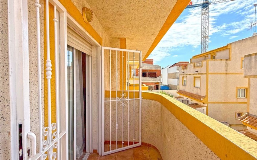 Herverkoop - Semi Detached Villa -
Orihuela Costa - Los Altos