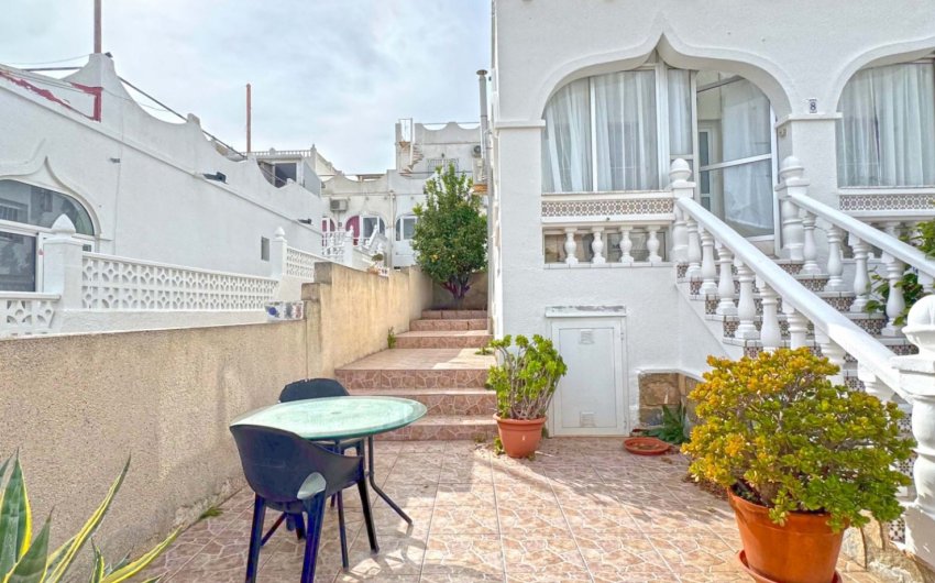 Herverkoop - Semi Detached Villa -
San Miguel de Salinas