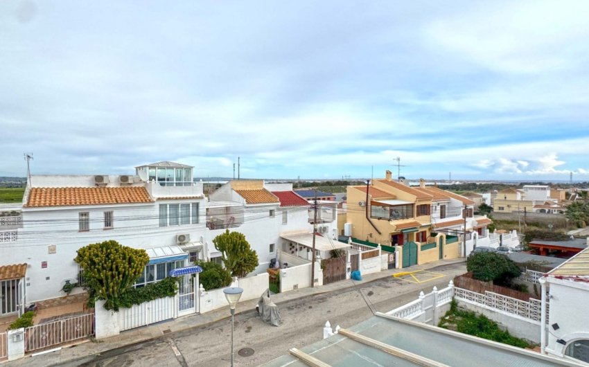 Herverkoop - Semi Detached Villa -
San Miguel de Salinas