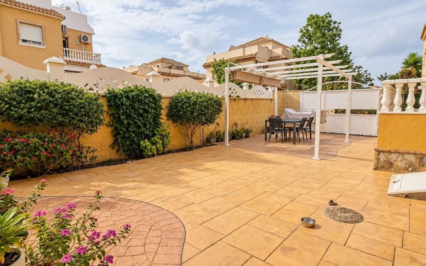 Herverkoop - Terraced house -
Rojales - Lo Marabú