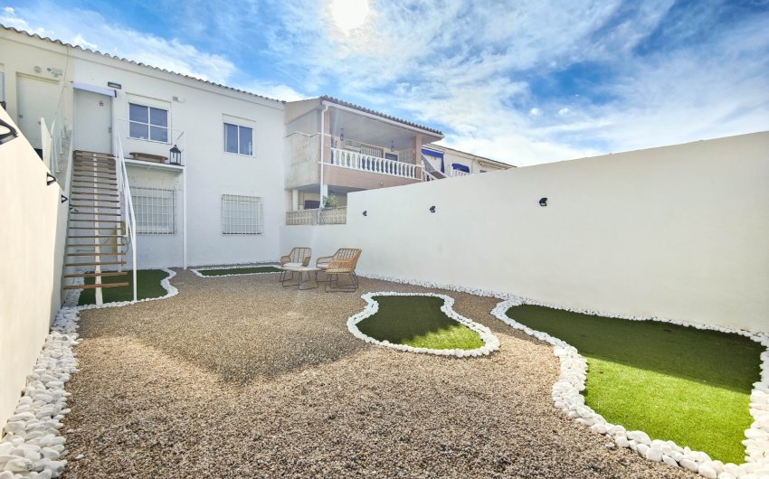 Herverkoop - Top Floor Bungalow -
Orihuela Costa - Cabo Roig