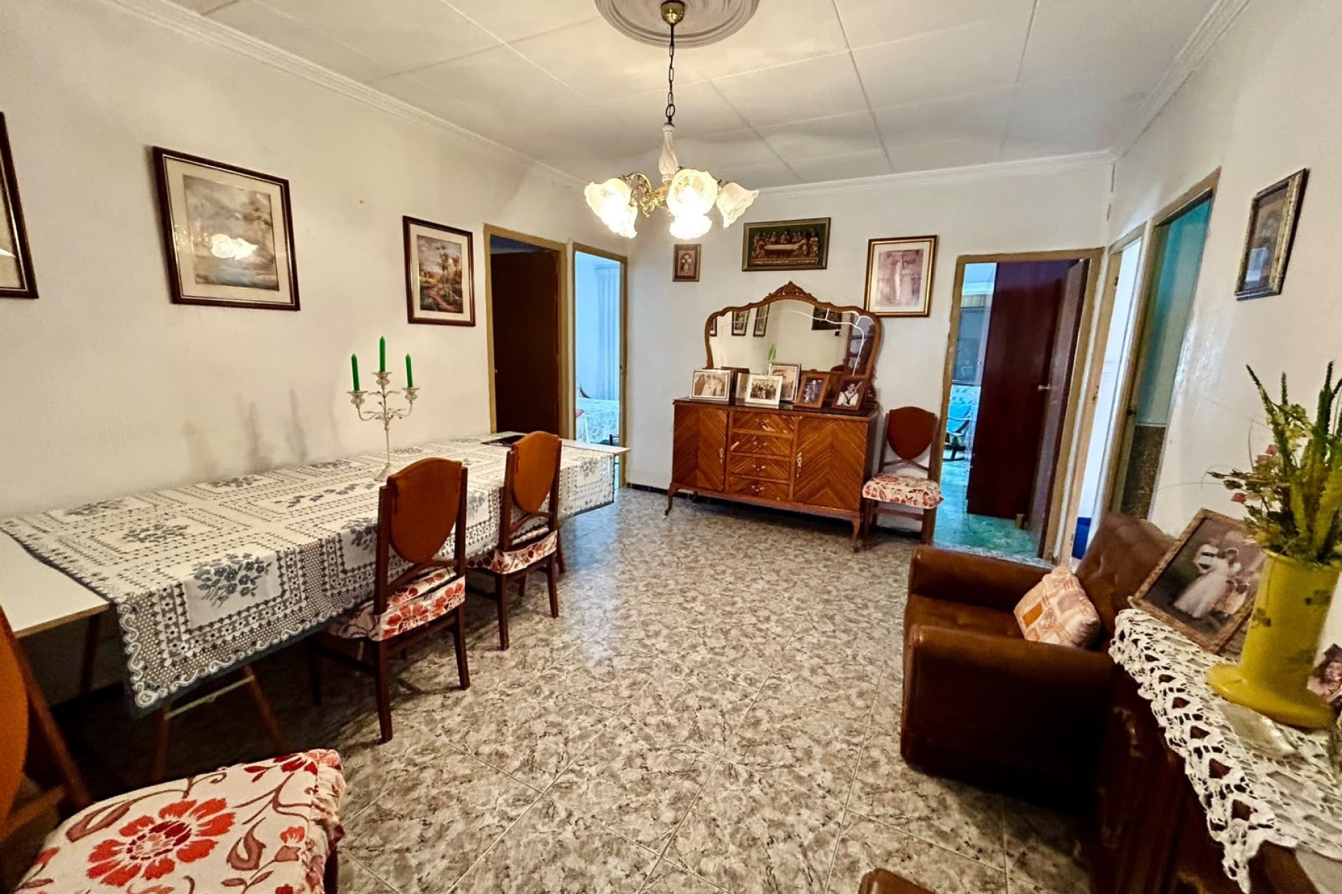 Herverkoop - Town House -
Algorfa - Inland