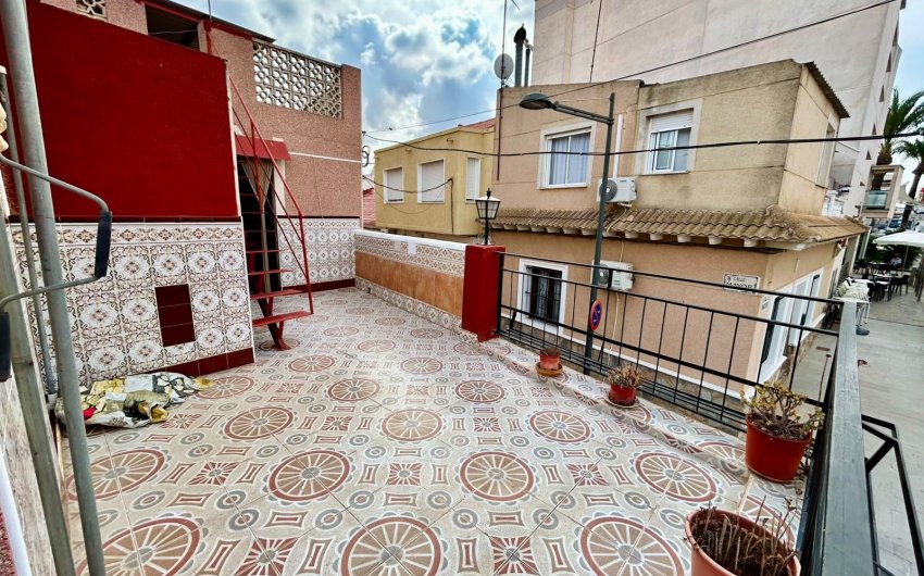 Herverkoop - Town House -
Algorfa - Inland