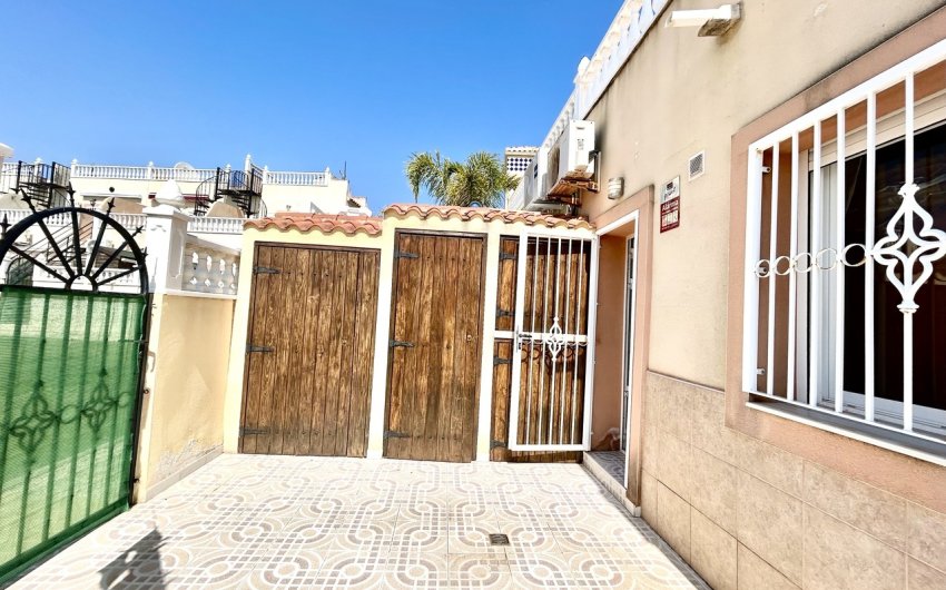 Herverkoop - Town House -
Cabo Roig - Costa Blanca
