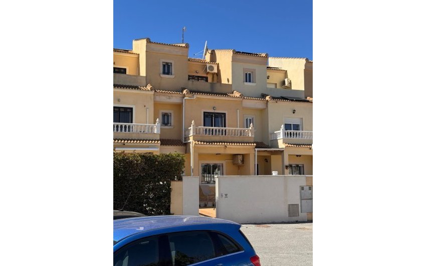 Herverkoop - Town House -
Campoamor - Costa Blanca