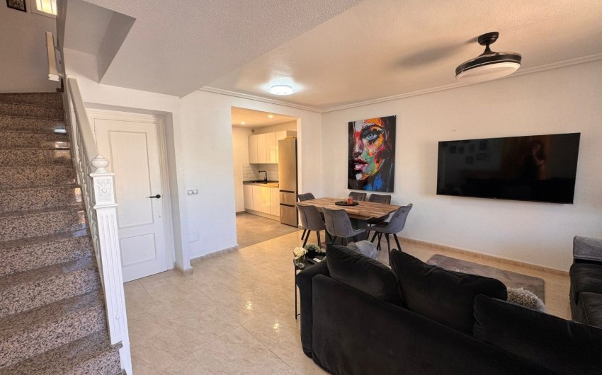 Herverkoop - Town House -
Campoamor - Costa Blanca