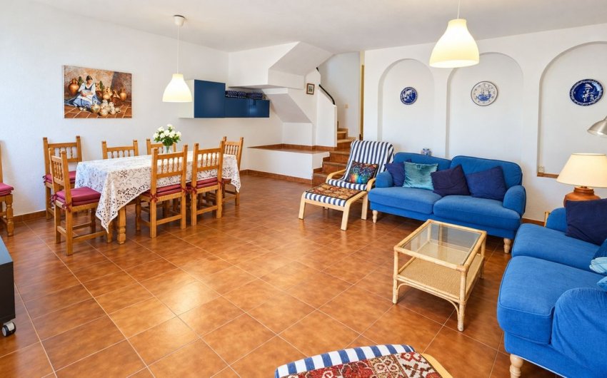 Herverkoop - Town House -
Casares Playa - Costa del Sol
