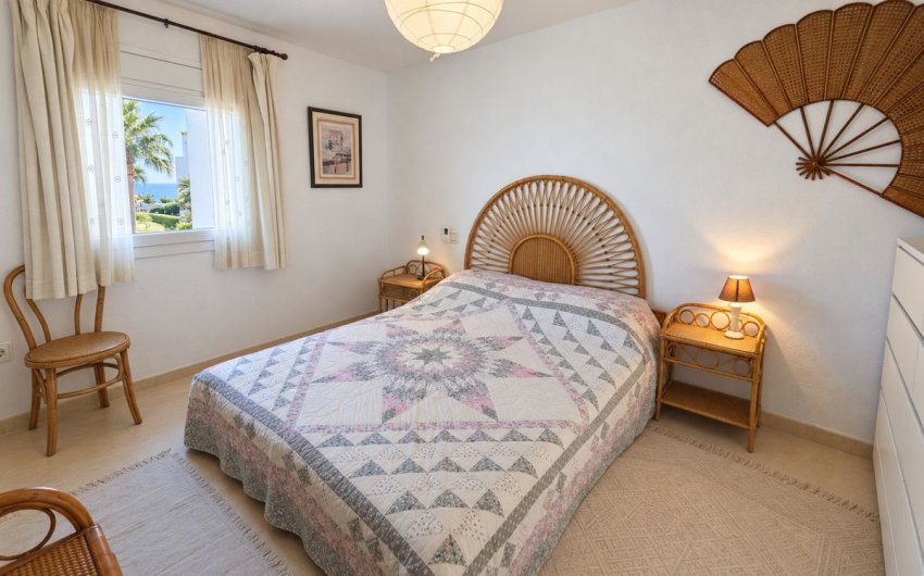 Herverkoop - Town House -
Casares Playa - Costa del Sol