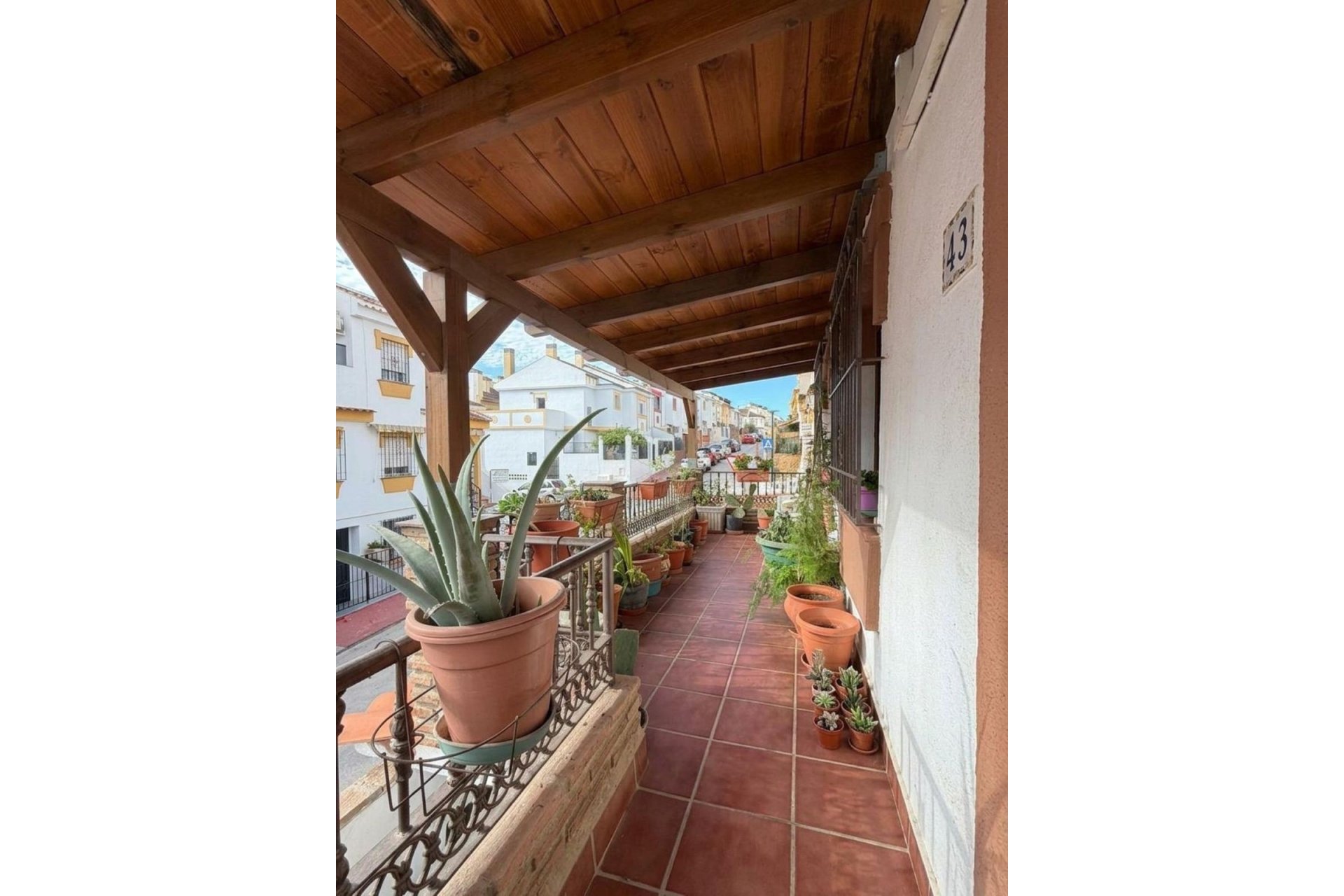 Herverkoop - Town House -
Churriana - Costa del Sol