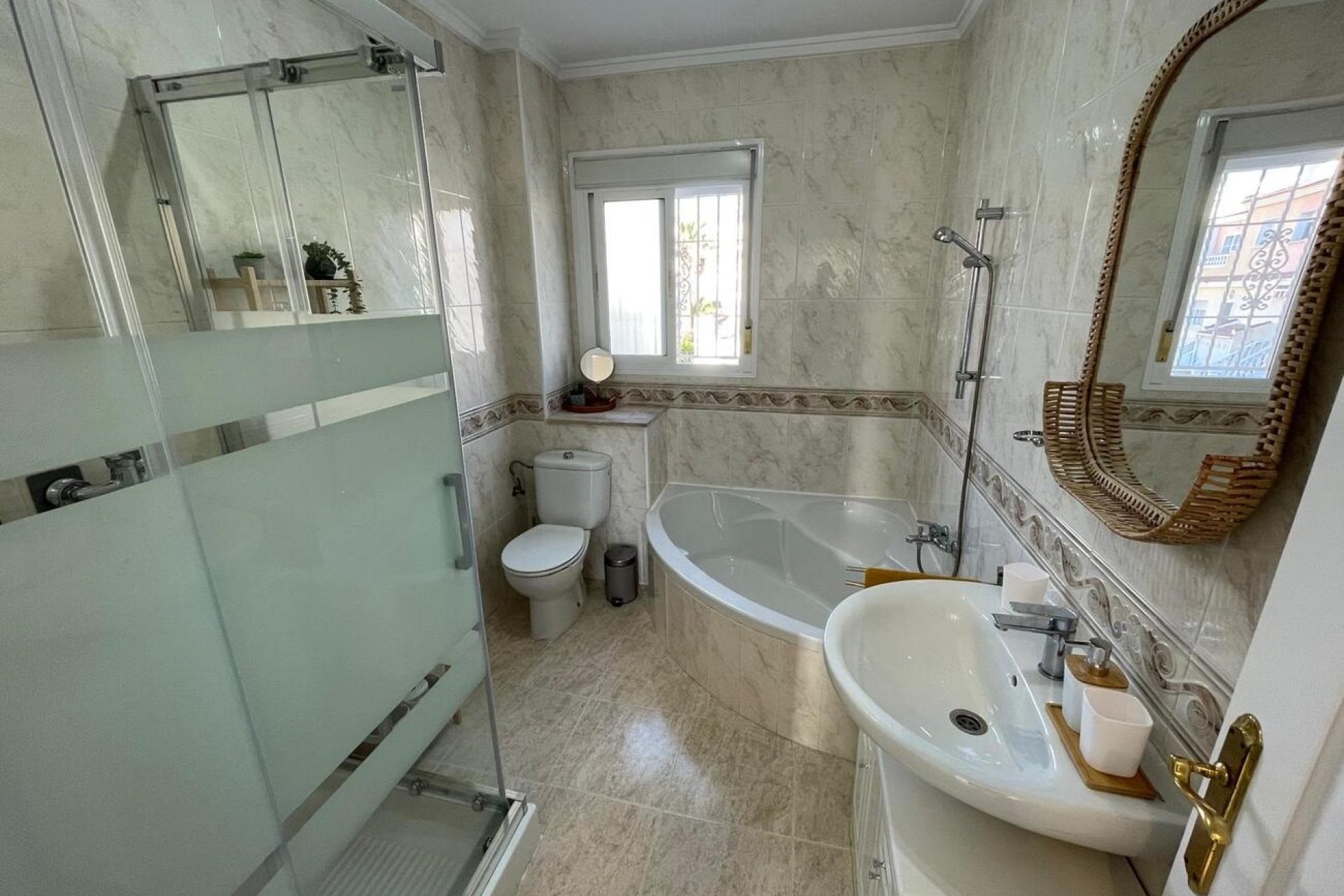 Herverkoop - Town House -
Ciudad Quesada - Costa Blanca