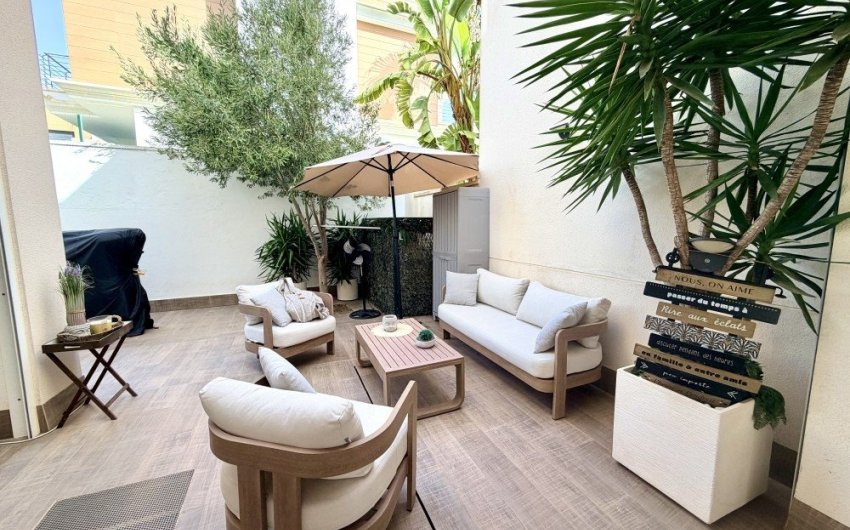 Herverkoop - Town House -
Ciudad Quesada - Costa Blanca