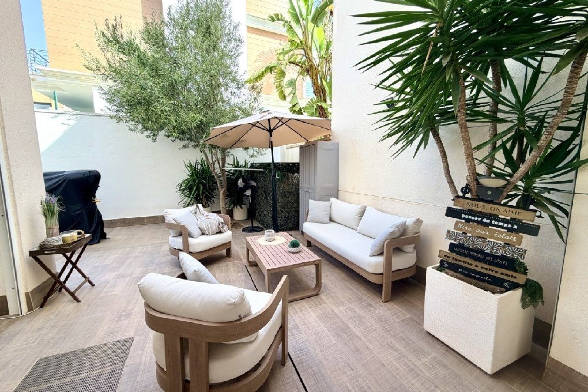 Herverkoop - Town House -
Ciudad Quesada - Costa Blanca