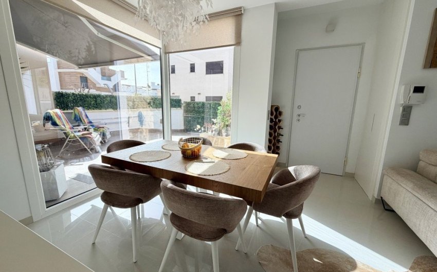 Herverkoop - Town House -
Ciudad Quesada - Costa Blanca