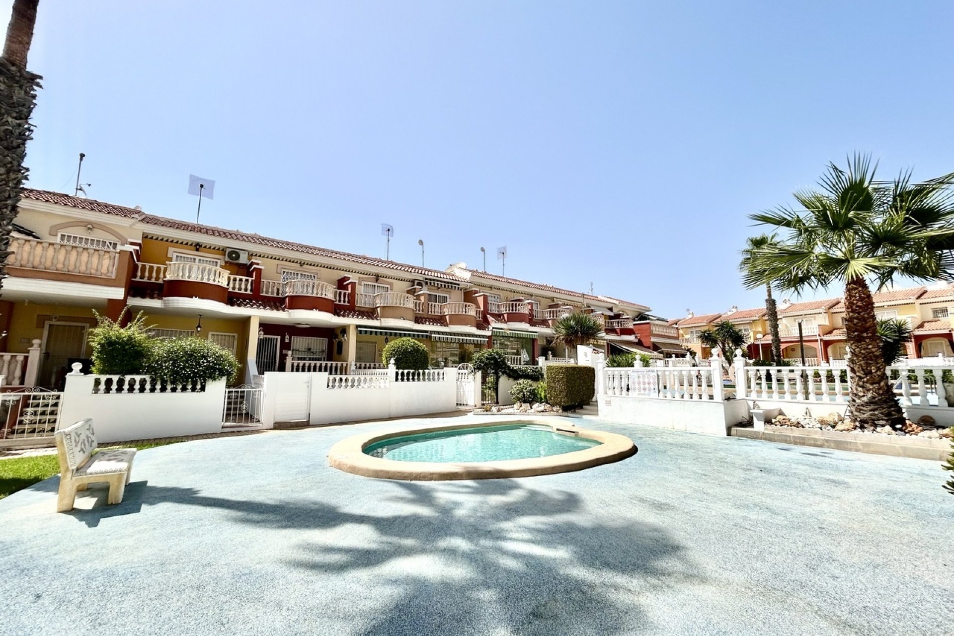 Herverkoop - Town House -
Ciudad Quesada - Costa Blanca