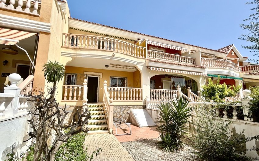 Herverkoop - Town House -
Ciudad Quesada - Costa Blanca