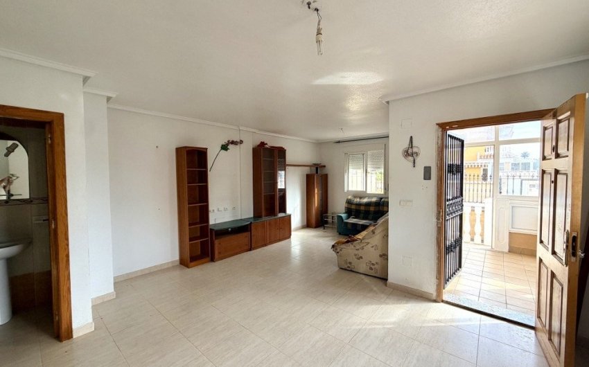 Herverkoop - Town House -
Ciudad Quesada - Costa Blanca